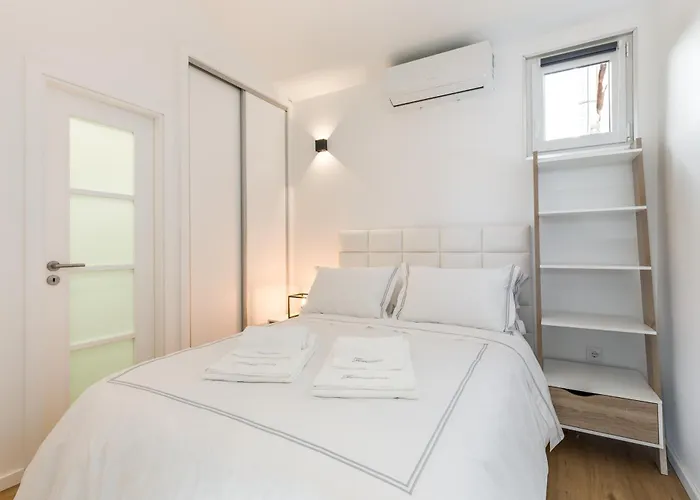 Clerigos Apartments Porto - Ferradores